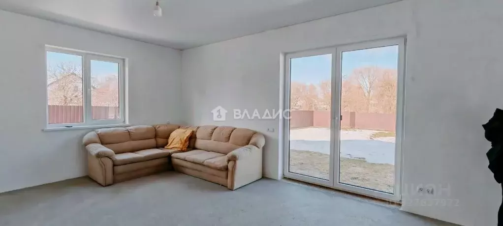 Дом в Калининградская область, Гурьевский муниципальный округ, пос. ... - Фото 2