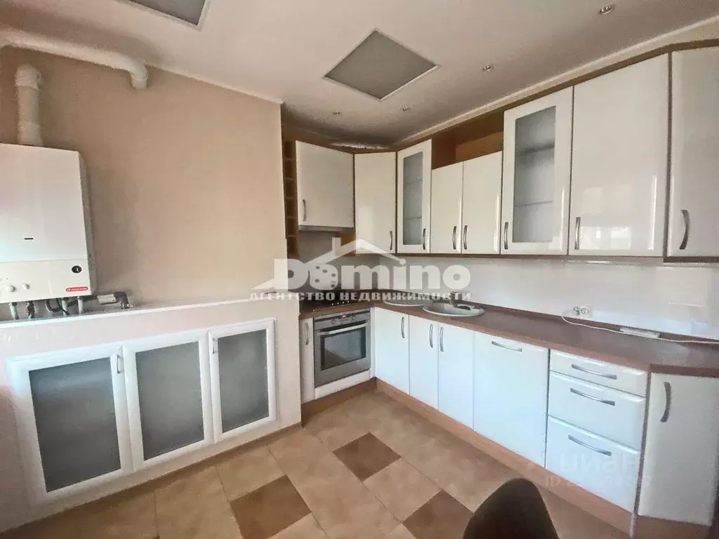 2-к кв. Калужская область, Калуга Теренинский пер., 9 (70.0 м) - Фото 1