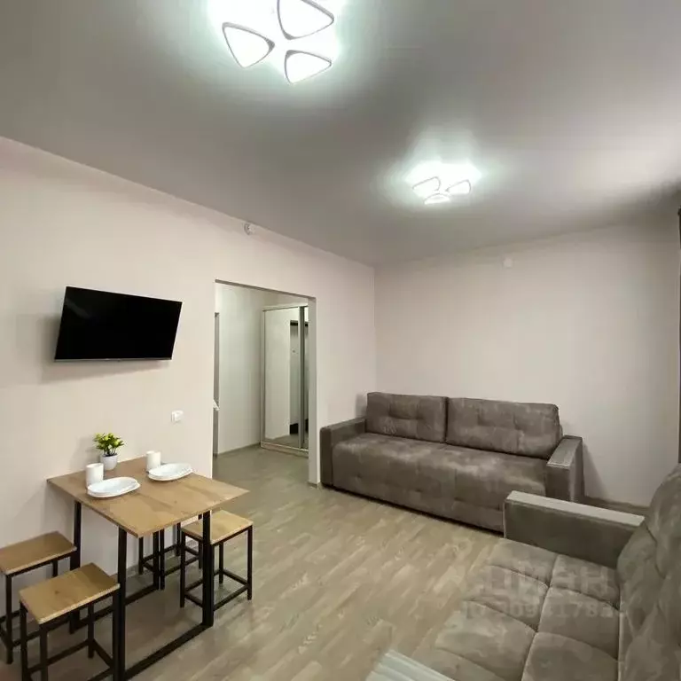 Студия Новосибирская область, Новосибирск ул. Юности, 5 (27.0 м) - Фото 1