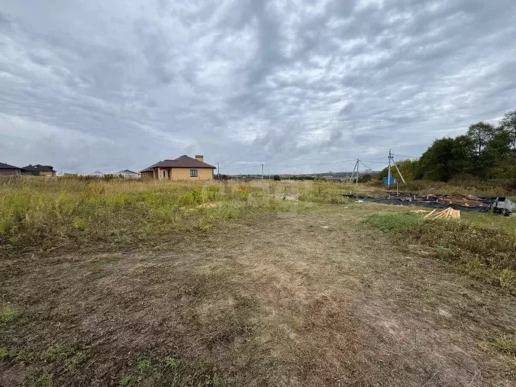 Участок в Курская область, Курский район, Моковский сельсовет, д. 1-я ... - Фото 1