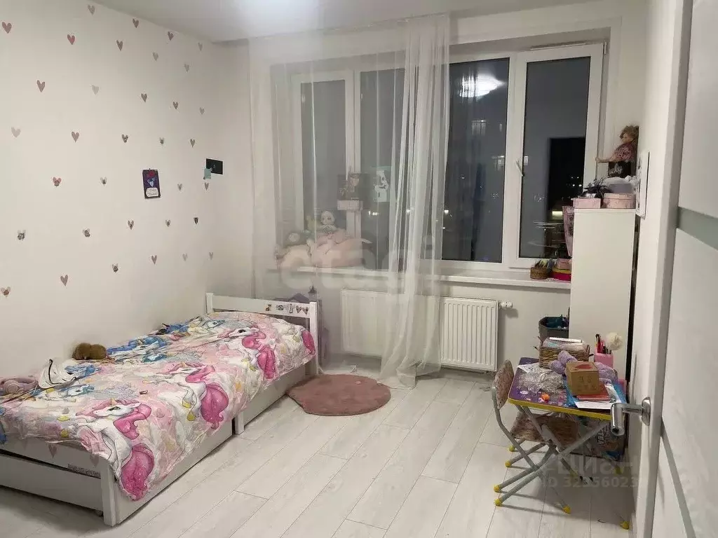 2-к кв. Тюменская область, Тюмень Интернациональная ул., 199к9 (55.5 ... - Фото 0