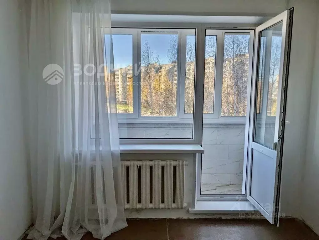 2-к кв. Чувашия, Чебоксары Университетская ул., 28 (50.7 м) - Фото 1