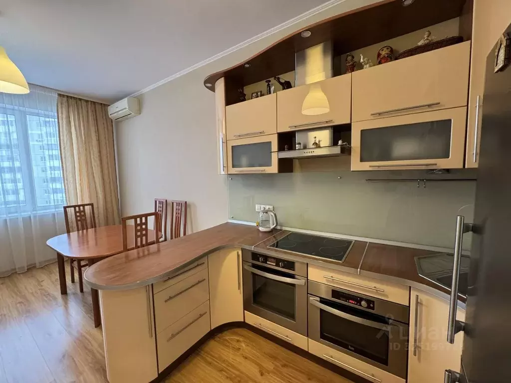 3-к кв. Кемеровская область, Кемерово ул. Свободы, 3 (75.7 м) - Фото 2