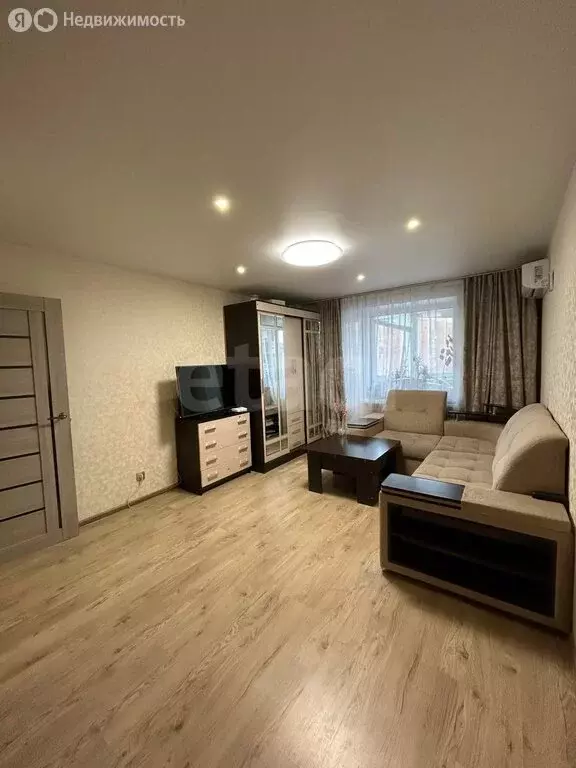 1-комнатная квартира: Нижний Новгород, улица Максима Горького, 154 ... - Фото 1