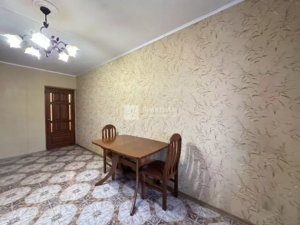 Продается 1-комнатная квартира - Фото 1