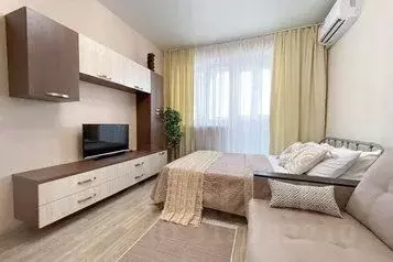 1-к кв. Ульяновская область, Ульяновск ул. Автомобилистов, 7А (35.0 м) - Фото 0