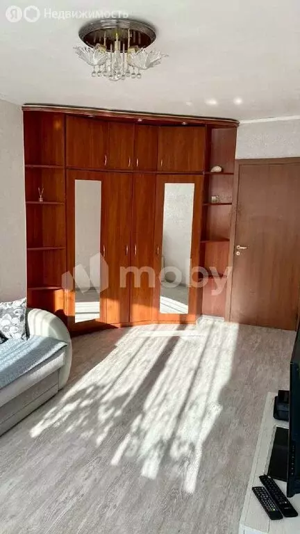 2-комнатная квартира: Калининград, улица Маршала Борзова, 68 (47.7 м) - Фото 1