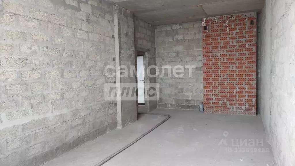 1-к кв. Краснодарский край, Анапа Владимирская ул., 154к3 (56.1 м) - Фото 1