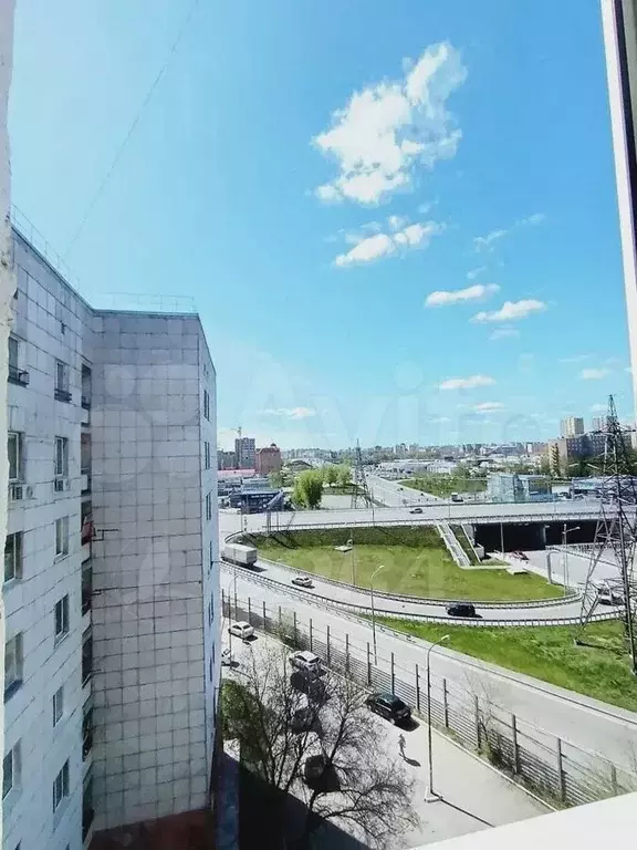 Комната 18 м в 1-к., 8/9 эт. - Фото 1
