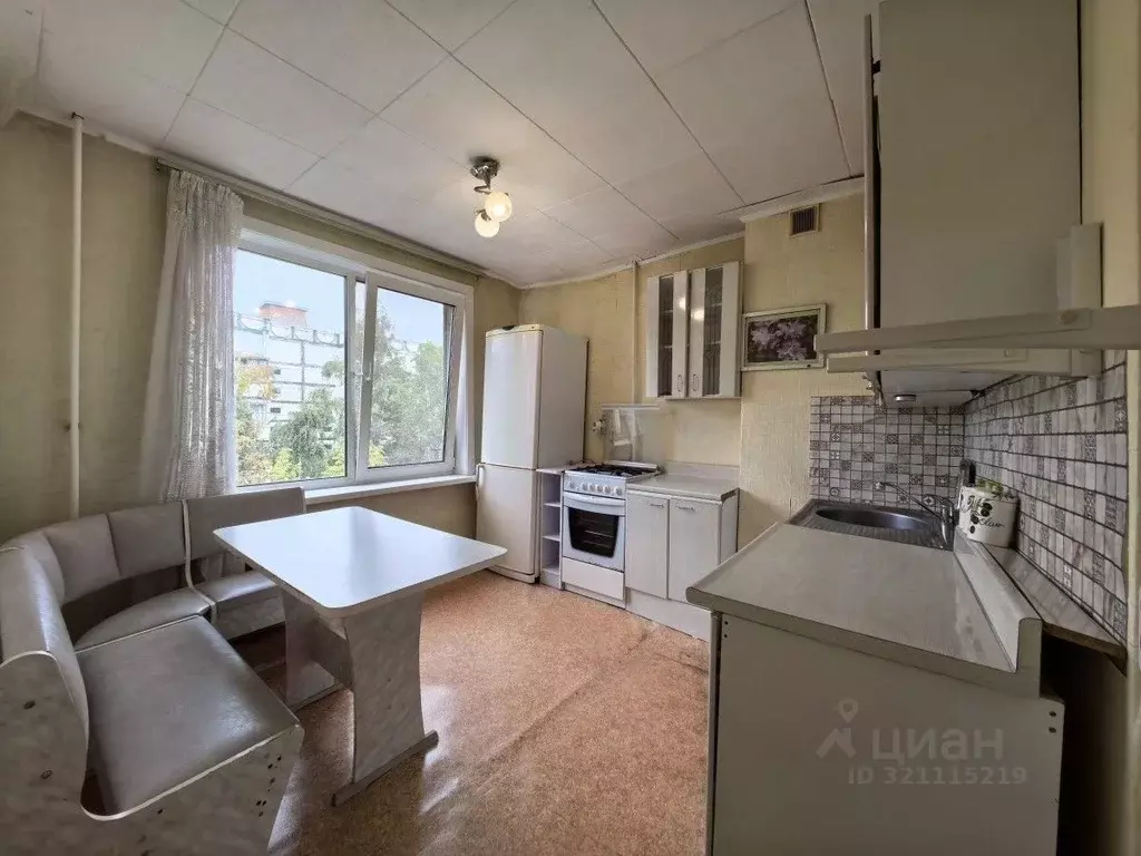 2-к кв. Хабаровский край, Хабаровск ДОС кв-л, 46 (47.2 м) - Фото 1