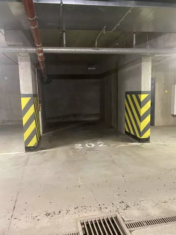 Гараж в Санкт-Петербург бул. Головнина, 3к1 (14 м) - Фото 1