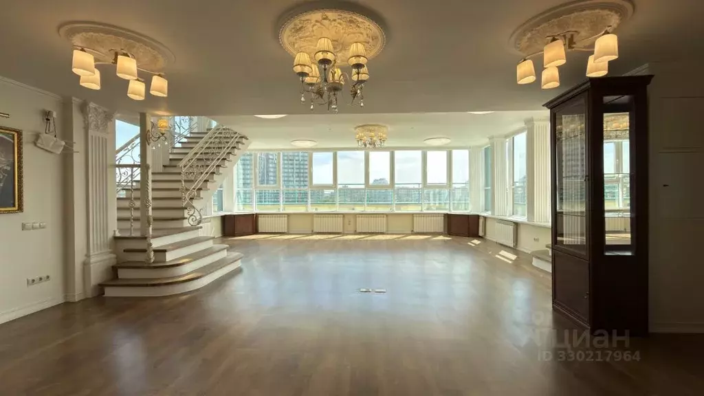 5-к кв. Москва Минская ул., 1ГК1 (350.0 м) - Фото 1