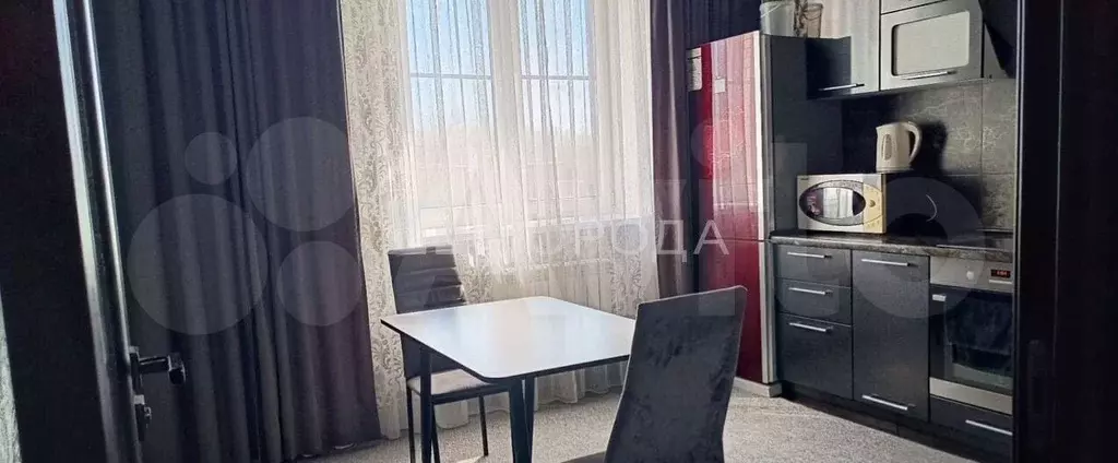 1-к. квартира, 53 м, 4/4 эт. - Фото 0