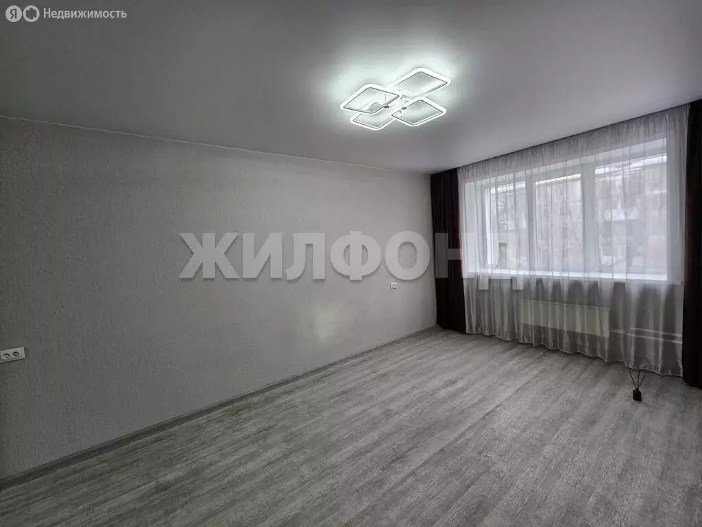 1-комнатная квартира: Кемерово, проспект Ленина, 81А (31.9 м) - Фото 2