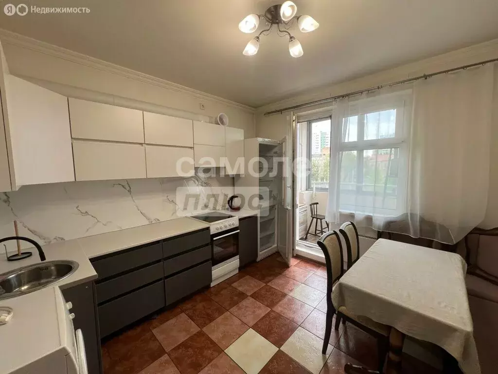3-комнатная квартира: Москва, Перовская улица, 66к8 (82.5 м) - Фото 1