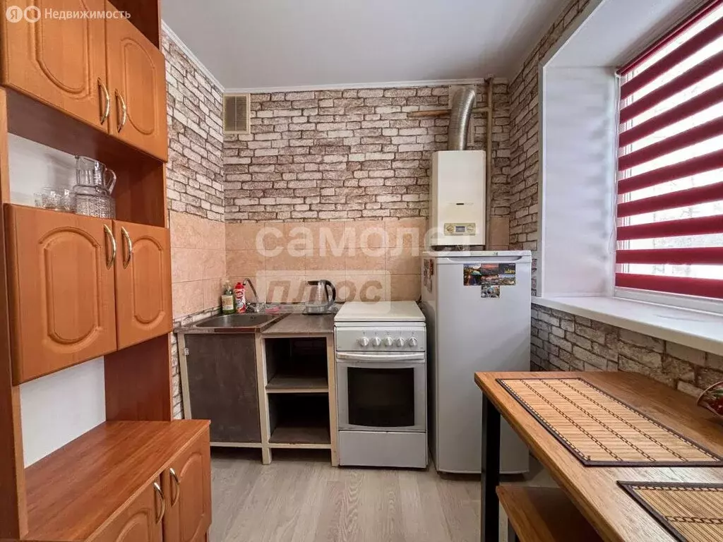 2-комнатная квартира: Брянск, улица Академика Королёва, 10 (39.8 м) - Фото 2