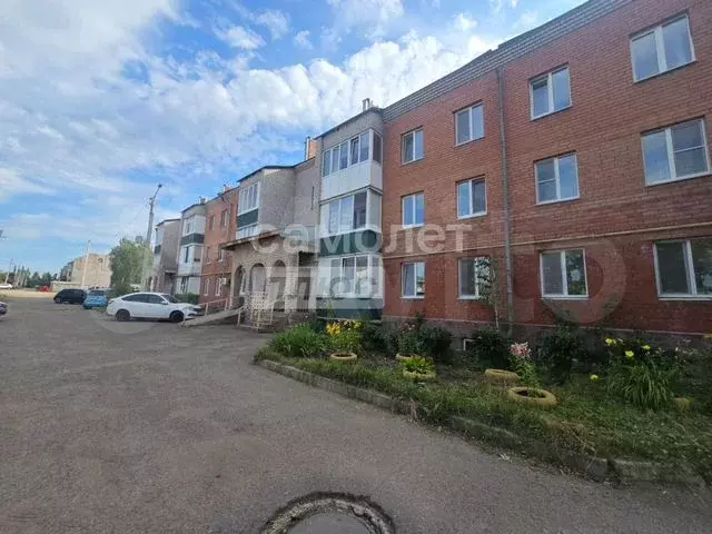 1-к. квартира, 38 м, 1/3 эт. - Фото 0