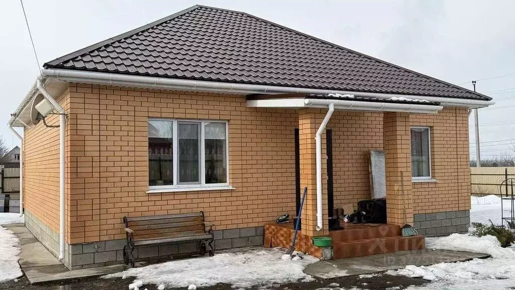 Дом в Белгородская область, Белгород ул. Имени Героя Советского Союза ... - Фото 1