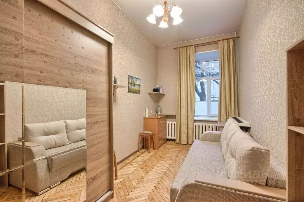 2-к кв. Санкт-Петербург 4-я Васильевского острова линия, 47 (59.5 м) - Фото 1