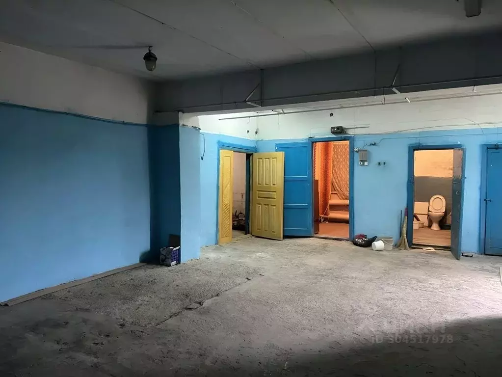 Торговая площадь в Свердловская область, Шаля пгт ул. Горького, 5 (50 ... - Фото 1