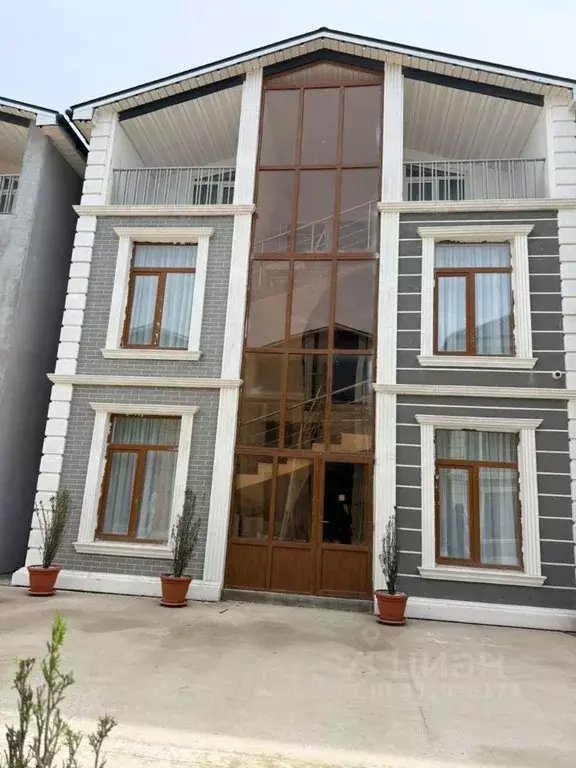 1-к кв. Дагестан, Каспийск ул. Алферова, 8 (42.0 м) - Фото 2