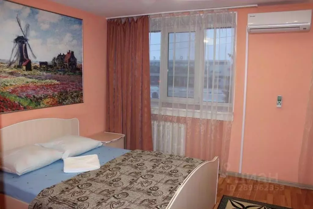 Комната Омская область, Омск Транссибирская ул., 25 (17.0 м) - Фото 1