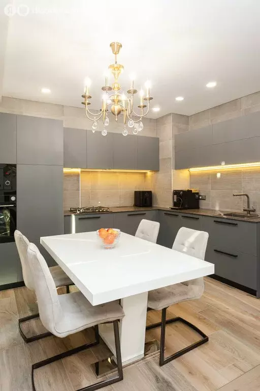 4-комнатная квартира: Калининград, улица Космонавта Леонова, 55к4 (115 ... - Фото 1