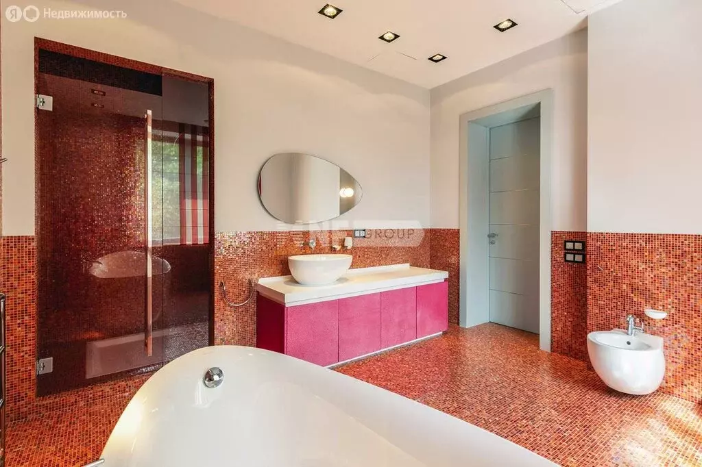 Дом в Одинцовский городской округ, КП НП Романово-2 (1350 м) - Фото 1