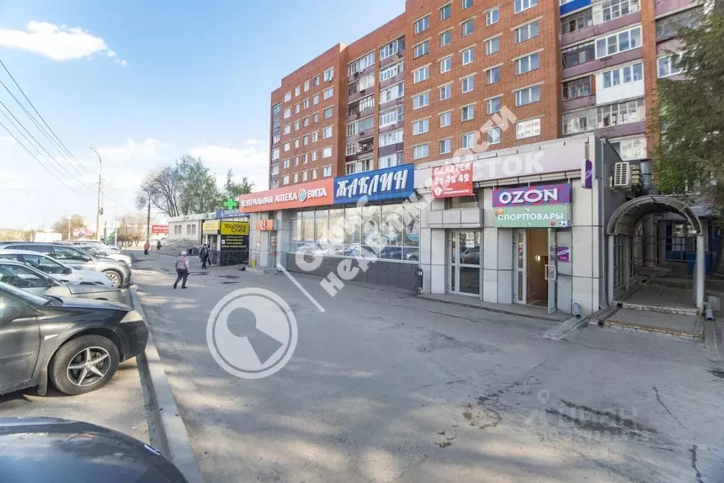 Помещение свободного назначения в Пензенская область, Пенза просп. ... - Фото 1