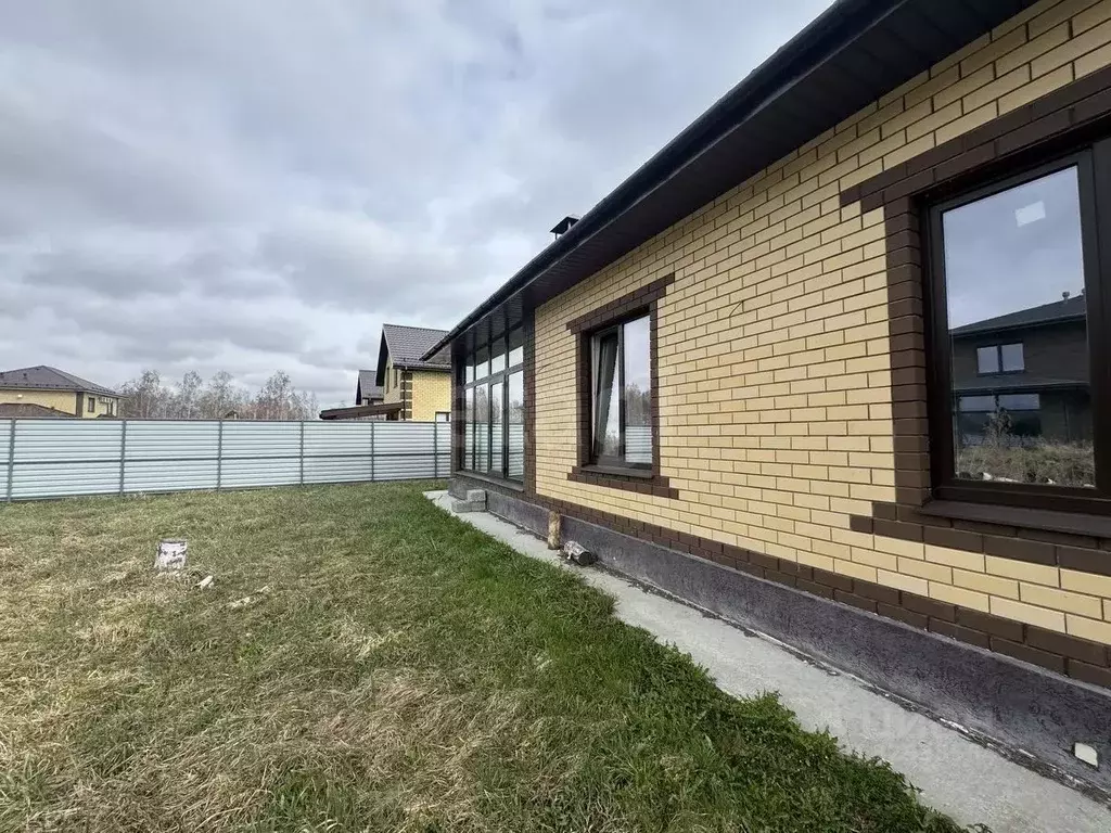 Дом в Тюменская область, Тюмень Лето-Парк кп, ул. Рябиновая (96 м) - Фото 1