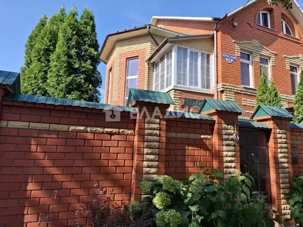 Дом в Владимирская область, Владимир Красная ул., 66 (253 м) - Фото 0