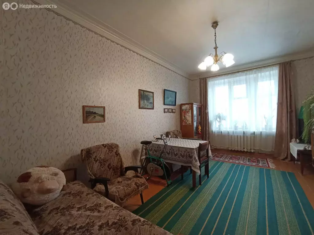 2-комнатная квартира: Чебоксары, улица Ивана Франко, 20 (57.1 м) - Фото 0