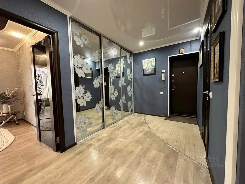 3-к кв. Астраханская область, Нариманов Центральная ул., 9 (63.9 м) - Фото 2