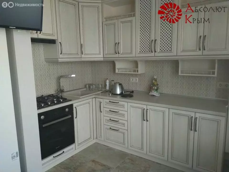 3-комнатная квартира: Феодосия, Адмиральский бульвар, 7Г (125 м) - Фото 0