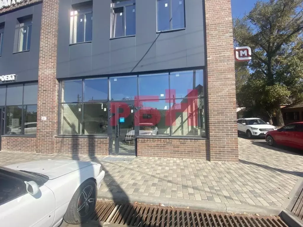 Торговая площадь в Ростовская область, Батайск ул. Кирова, 78 (50 м) - Фото 2