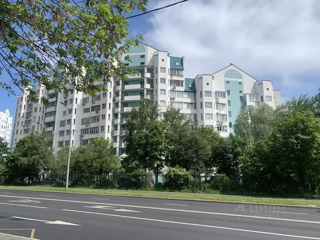3-к кв. Москва ул. Генерала Белобородова, 27 (105.1 м) - Фото 0
