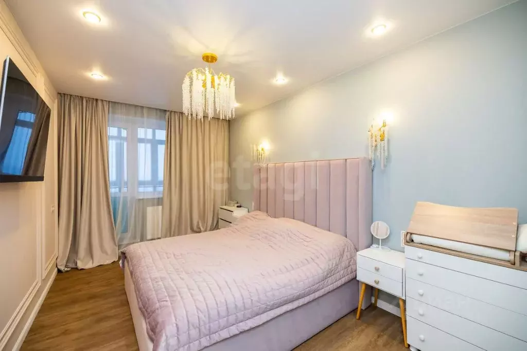 3-к кв. Ханты-Мансийский АО, Сургут ул. Восход, 1 (71.2 м) - Фото 2