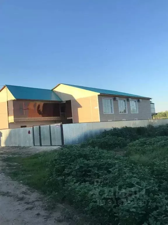 Комната Оренбургская область, Соль-Илецк Степной пер., 21 - Фото 0