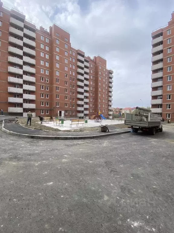 3-к кв. Волгоградская область, Волгоград ул. Имени Старшего Лейтенанта ... - Фото 1