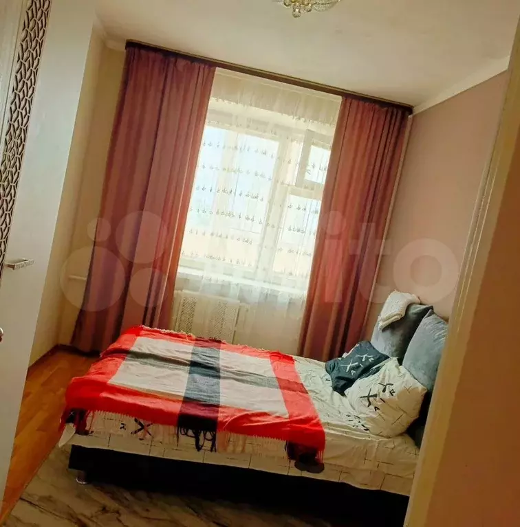 3-к. квартира, 70 м, 5/5 эт. - Фото 1