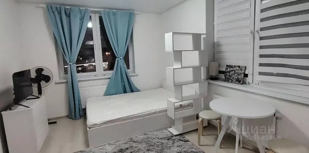 Студия Свердловская область, Екатеринбург ул. Сулимова, 3/3 (22.0 м) - Фото 1