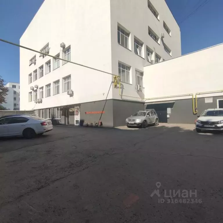 Офис в Саратовская область, Саратов Рабочая ул., 105 (67 м) - Фото 1