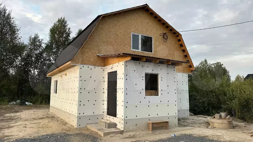 Дом 105 м на участке 5,5 сот. - Фото 0