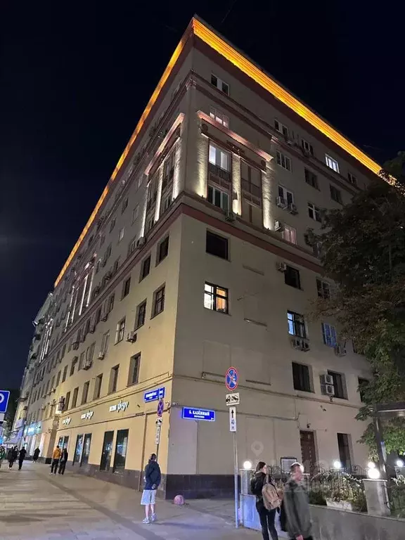 1-к кв. Москва ул. Земляной Вал, 18-22с2 (42.8 м) - Фото 0