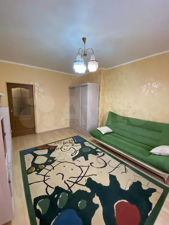 1-к. квартира, 40 м, 3/5 эт. - Фото 1