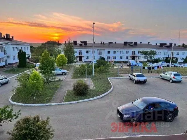 3-к кв. Краснодарский край, Крымск Озерки мкр, ул. Дивизионная (86.0 ... - Фото 0