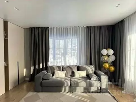 Дом в Новгородская область, Валдайский район, Рощинское с/пос, д. ... - Фото 1