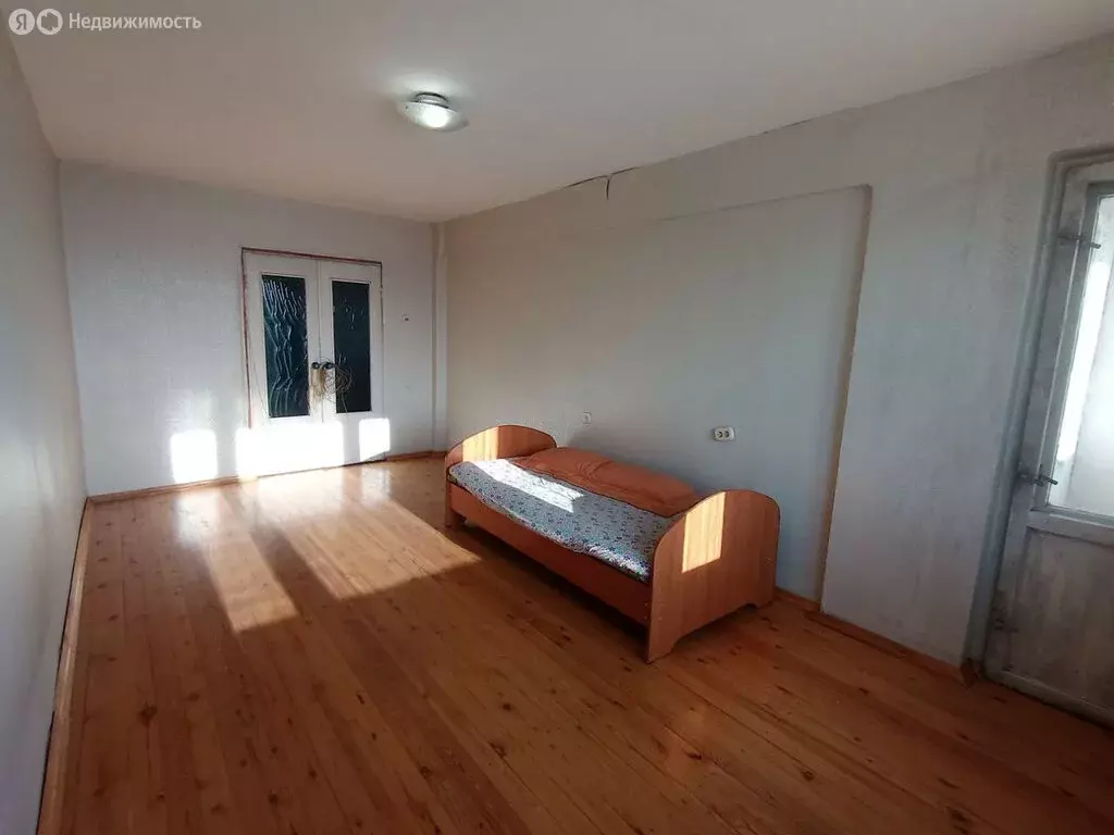 3-комнатная квартира: Улан-Удэ, микрорайон Сокол, 8 (57.3 м) - Фото 1