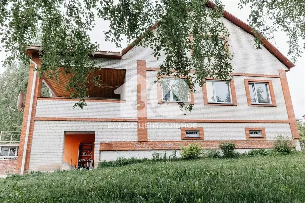 Дом в Новосибирская область, Бердск ул. Земляничная, 15 (280 м) - Фото 0