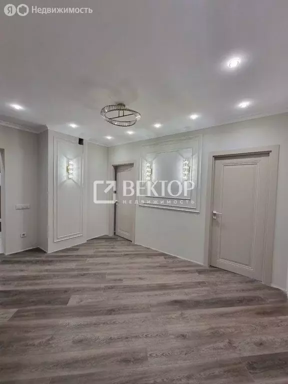 5-комнатная квартира: Иваново, Крутицкая улица, 7 (98 м) - Фото 0
